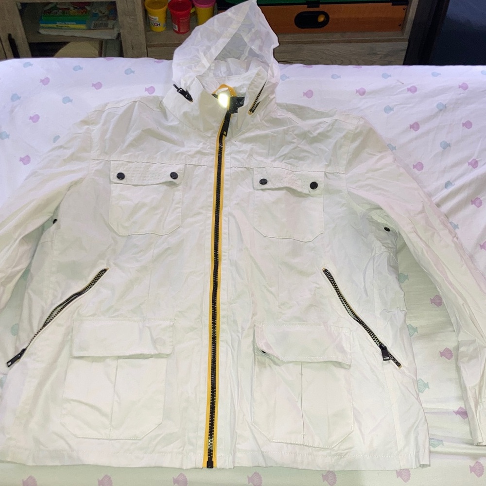 White Hooded Jacket with Yellow Zipper windbreaker